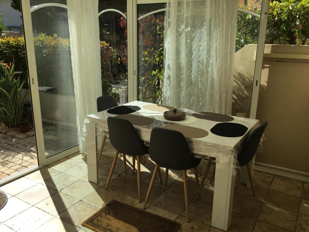 Mistral Gagnant Apartment Frejus Exterior photo